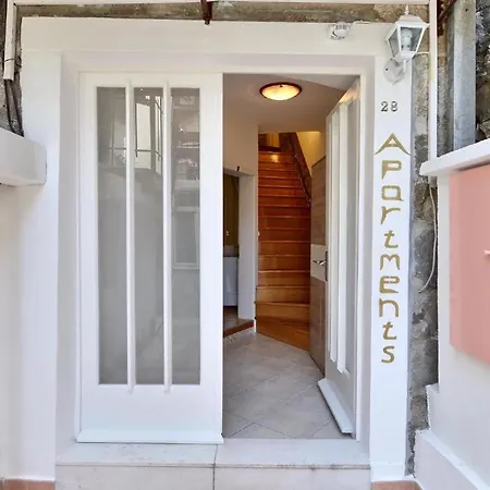 Marigold Stone House Apartment Split Exterior photo
