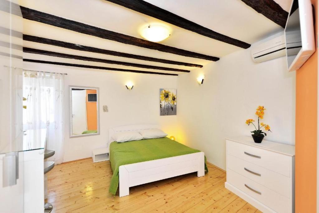 Appartamento Marigold Stone House *
